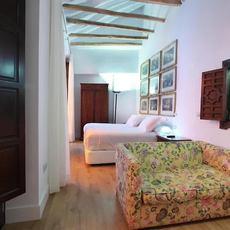 Hotell Patria Chica 4*
