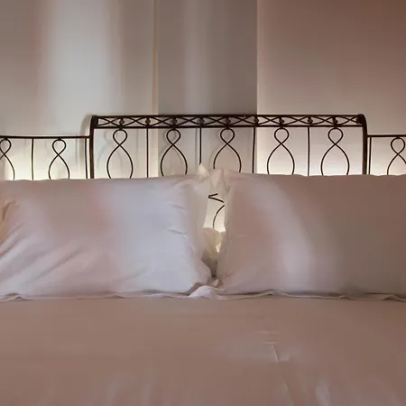 Patria Chica Hotell 4*
